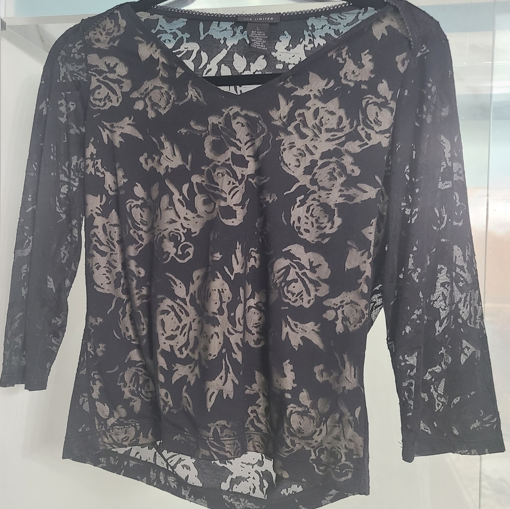 Vintage Limited Elegant Black Floral Lace Top